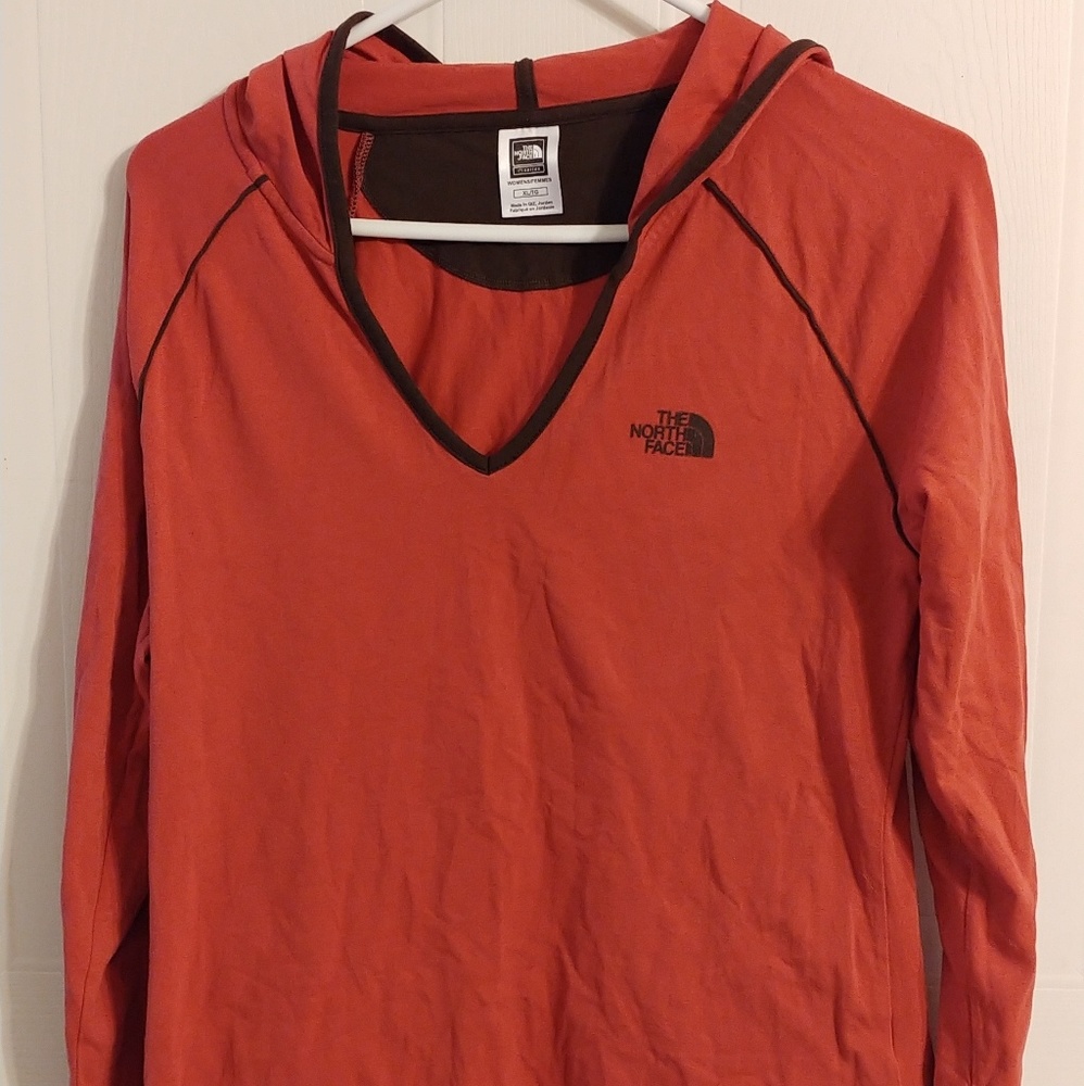 XL North Face Longsleeve